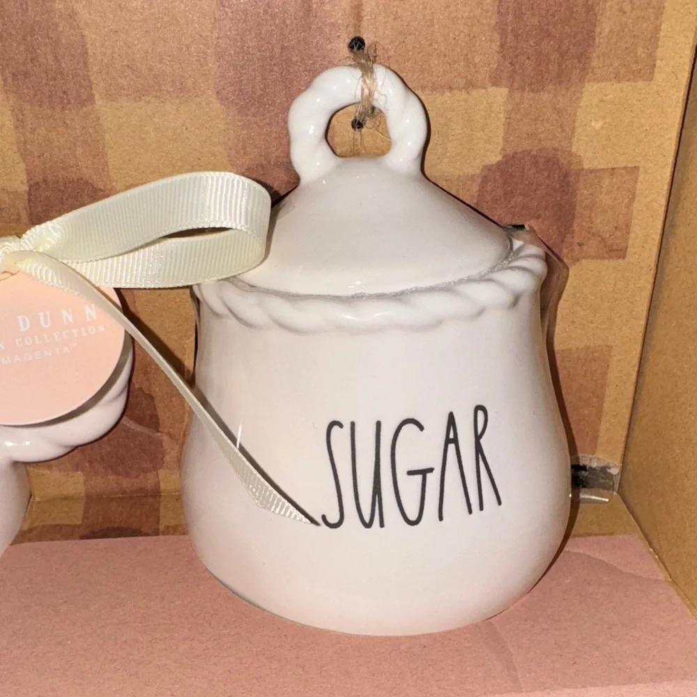 Rae Dunn Cream and Sugar Set - Cream